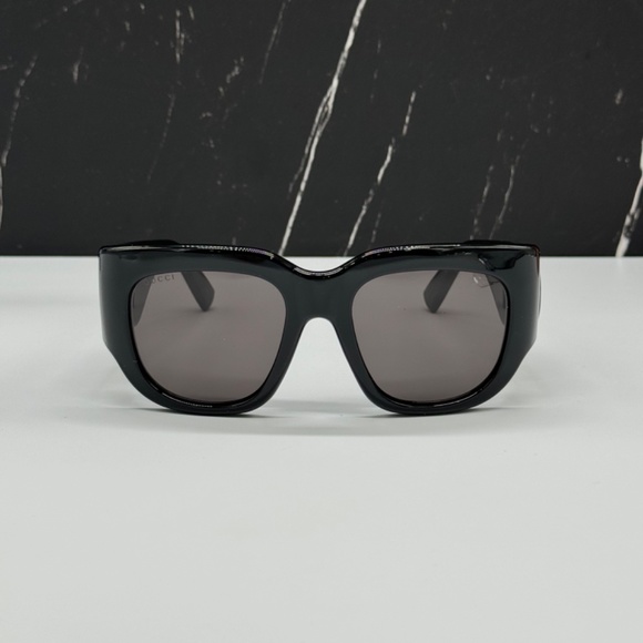 NEW GUCCI OVERSIZED SQUARE WOMEN BLACK SUNGLASSES GUCCI - Picture 5 of 13